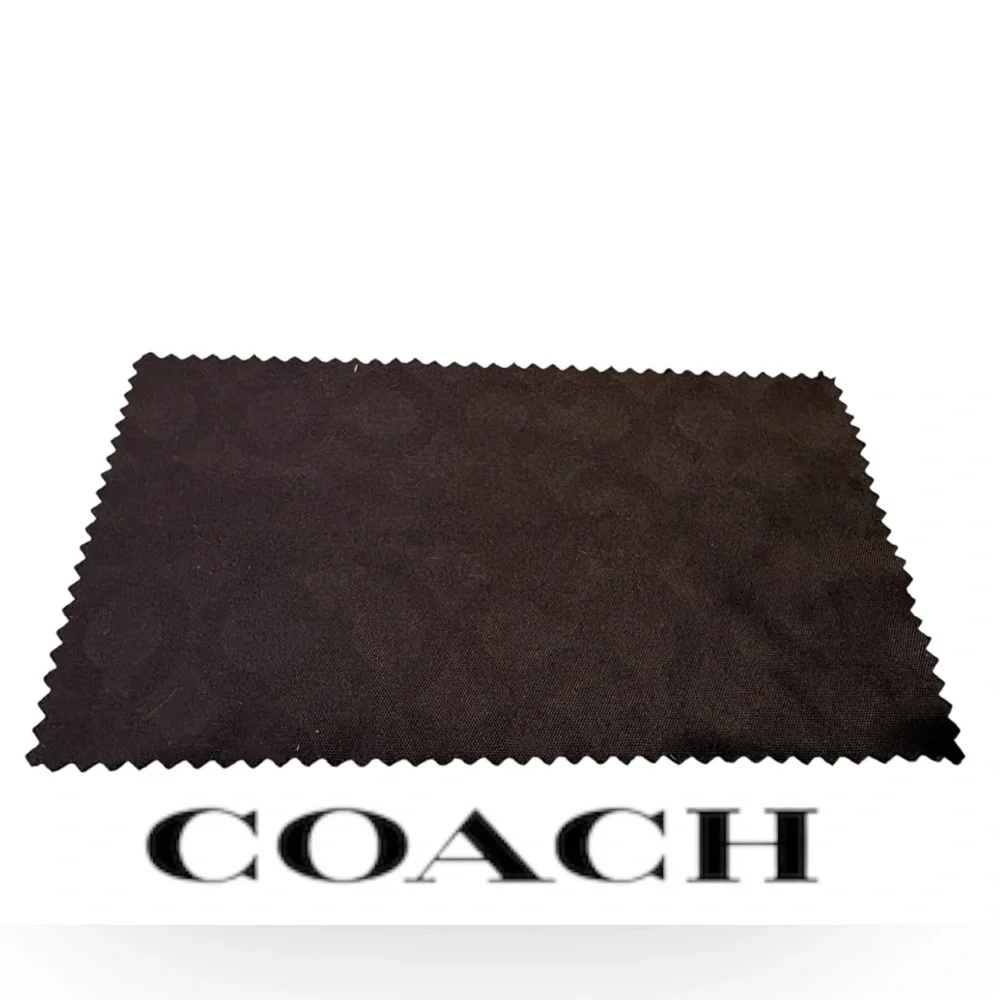COACH clam style hard-shell sunglasses case